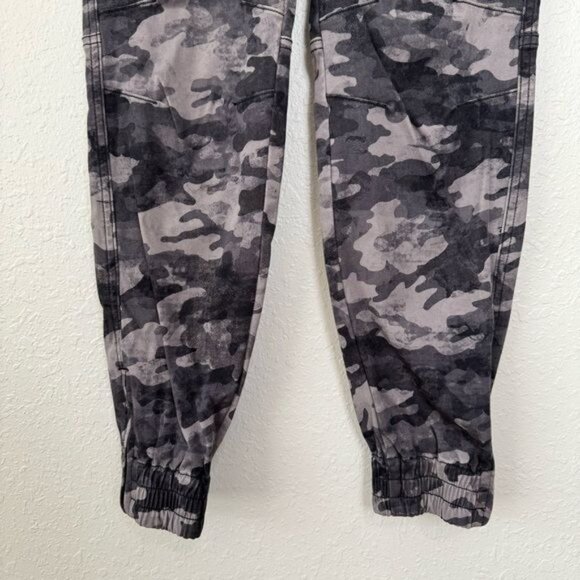 Spanx camo gray stretch twill cargo zipper joggers S - Picture 7 of 13